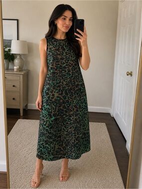 Chico’s Green Animal Print Sleeveless Shift Dress